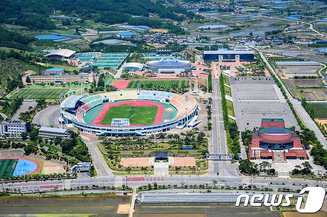 김천시 종합스포츠타운 전경(김천시제공)2018.2.7/뉴스1© News1