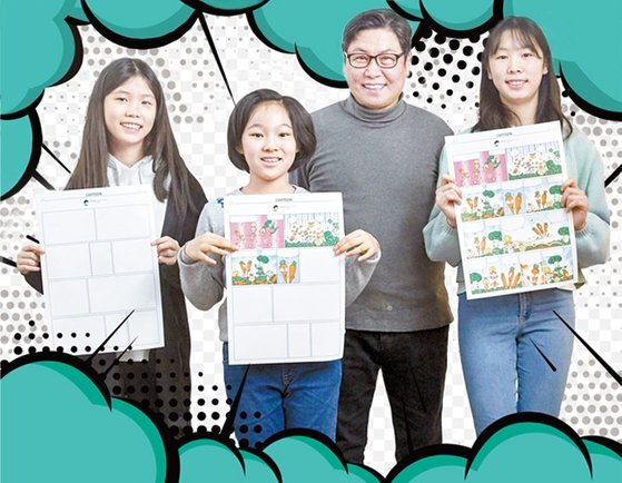 소년중앙에 연재한 최신오 작가의 ‘쿡스토리아’를 통해 만화가 어떻게 만들어지는지 알아본 소중 학생기자단. 왼쪽부터 유아라·조혜원 학생기자, 최신오 작가, 김윤하 학생기자.