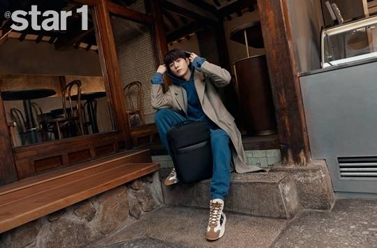 Actor Kim Young-dae, who was greatly loved by the public for SBS Penthouse, decorated the cover of the February issue of Star & Style Magazine 2021.Kim Young-Dae showed trendy charm with Samsonite Red and captivated her with a new look that was different from the existing one.Kim Young-dae explained that SBS Penthouse Season 1, which has recently become popular, is a work that has given me a lot of growth points. Especially, thanks to the popularity of the drama, I laughed when I went to my parents home.Kim Young-Dae also said, There will be a more subjective change in Joo Seok-hoon than season 1 along with expectations for the upcoming Penthouse Season 2 and It is good to focus on the keyword change.As for KBS 2TVs Im going to die if I cheat which showed a hot performance with Penthouse, I conveyed my feelings about the work by saying, I was happier because the actor who breathes together was Jo Yeo-jung. Especially, it was a time of appreciation that I made a stroke of my life.Interviews and pictures of actor Kim Young-Dae, who wants to be recognized by the public, can be found in the February issue of 2021 At Style Magazine.