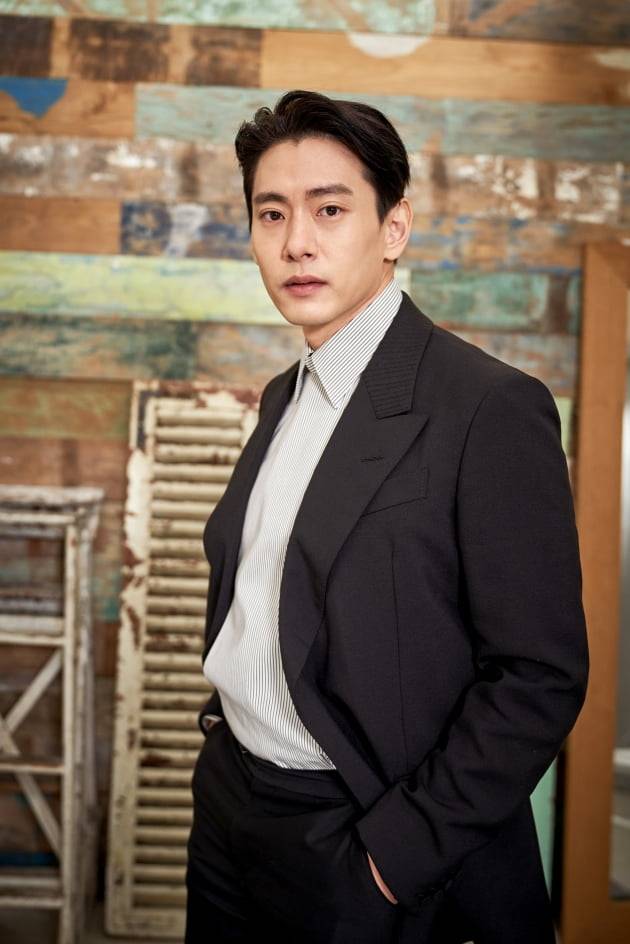 '새해전야'로 돌아온 유태오 /사진=에이스메이커무비웍스