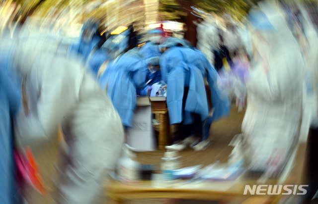 [광주=뉴시스] = 신종 코로나바이러스 감염증(코로나19) 전수검사. (사진=뉴시스 DB). photo@newsis.com