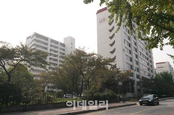 압구정 한양1차 아파트 전경. (사진=네이버부동산)