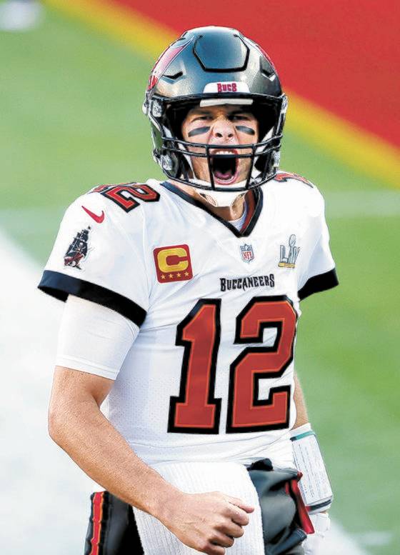 ‘수퍼보울의 사나이’ 탬파베이 톰 브래디가 8일 수퍼보울에서 개인 통산 7번째 우승을 차치했다. [AFP=연합뉴스]