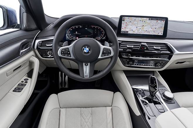 BMW M550i xDrive 실내 디자인(BMW코리아 제공)© 뉴스1