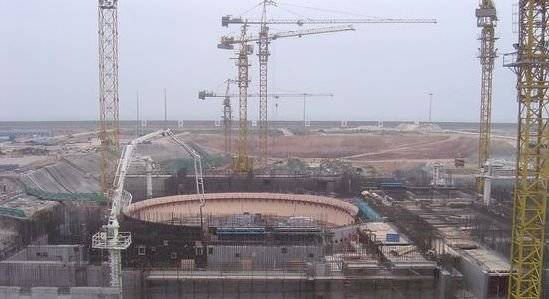 중국은 2030년까지 원전 100여기를 운영할 예정이다. 사진은 한국수력원자력이 기술자문을 하는 광둥성 링아오 원전 건설현장. [중앙포토]