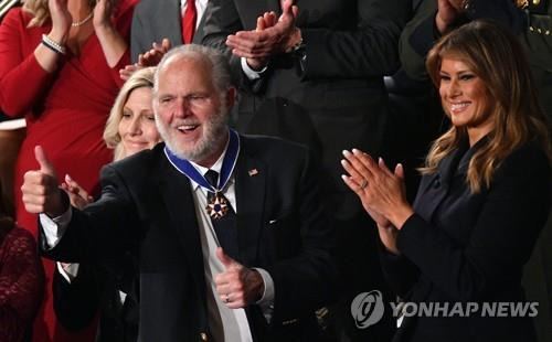 작년 2월 자유의 메달 수상한 림보 [AFP=연합뉴스]