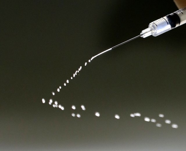 아스트라제네카, 화이자 등 코로나19 백신 접종에 사용될 최소 잔여형 주사기.