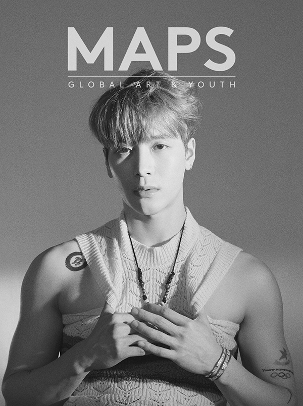 Singer Jackson has shown a charm of reversal.Jackson has covered the March issue of the Global Art Fashion Magazine Maps (MAPS), which has attracted a variety of charms with its charisma, even in the public picture.Jackson completed the atmosphere of the picture with various eyes every cut, and added the charm of the picture by showing off the sexy and wild appearance in bold costume.Especially, the wide shoulders and powerful muscles are in perfect harmony, creating a unique sophisticated and luxurious atmosphere, and the sculptural line from the high nose and nose gives admiration with a chic but deadly luxury Aura.