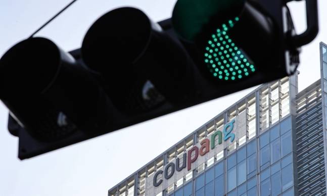 쿠팡은 지난 12일(현지시간) 미국 증권거래위원회(SEC) 공시를 통해 뉴욕증권거래소(NYSE) 상장을 위한 신고서를 제출했다고 밝혔다. 연합뉴스