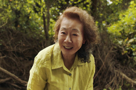 Actor Youn Yuh-jung, who portrays the grandmother Soon-ja in the film, said the director Lee gave her a lot of room to add her own distinct characteristics that made Soon-ja stand out more than other typical grandmothers depicted in numerous films. [PAN CINEMA]