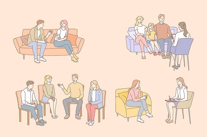 혼인·혈연 관계만을 정상적인 가족으로 보는 기존 제도가 다양한 가족 형태를 포괄하지 못하고 있다는 지적이 나온다. /사진=이미지투데이