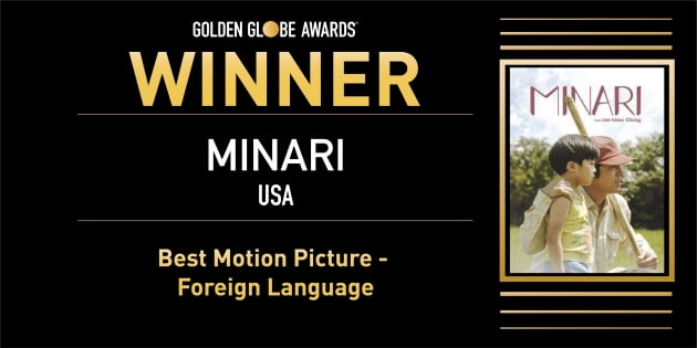 영화 '미나리'가 골든글로브 최우수 외국어영화상을 수상했다. / 사진=골든글로브 SNS