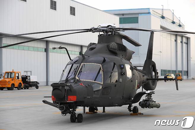 지난달 24일 경남 사천 한국항공우주산업(KAI) 사천공장에서 한국형 소형무장헬기(LAH)가 취재진에 공개됐다. (국방일보 제공) 2021.3.1/뉴스1