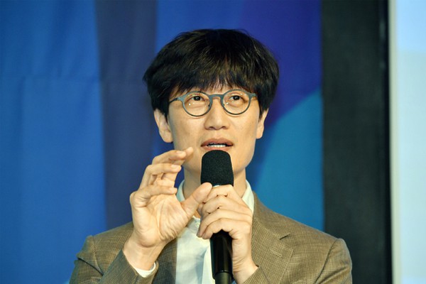 Naver’s founder and global investment officer Lee Hae-jin