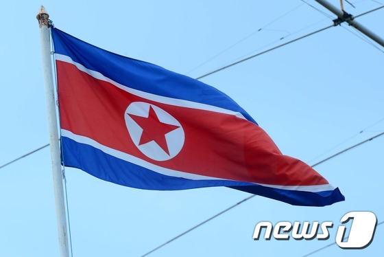 북한 인공기. 2017.2.20/뉴스1 © News1 박정호 기자