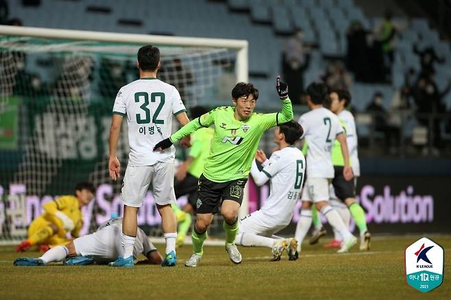 동점골 넣은 김보경 [한국프로축구연맹 제공. 재판매 및 DB 금지]