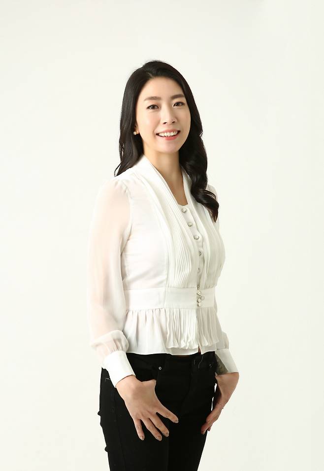 이은경 작가
