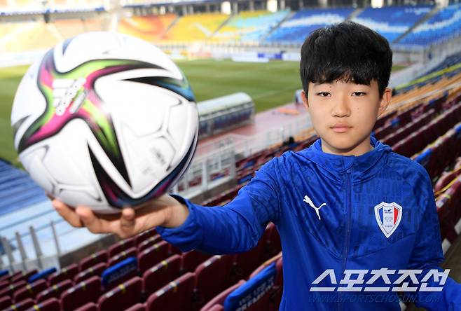 축구 유망주 구본서 인터뷰 수원=허상욱 기자 wook@sportschosun.com/2021.03.14/