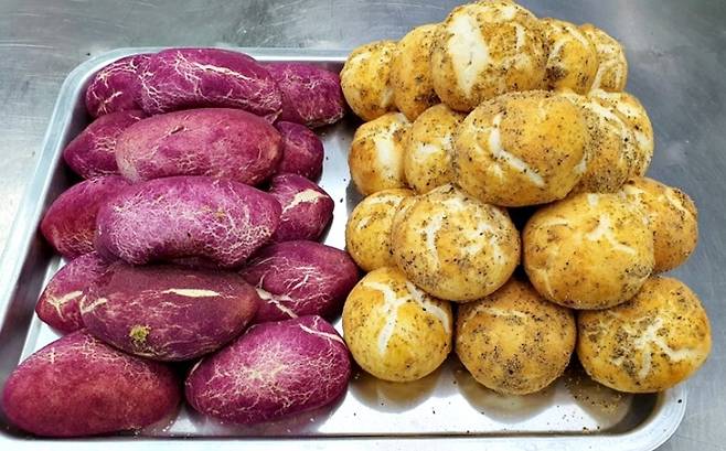 전통시장도 라이브 커머스 [연합뉴스 자료사진]