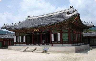 복원된 자선당 모습. [사진 문화재청 궁능유적본부]