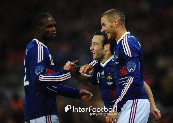 프랑스 대표팀 시절 에릭 아비달(좌), 마티유 발부에나(중), 카림 벤제마(우)