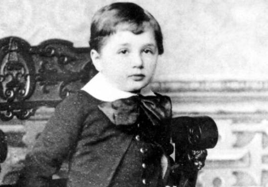 3살 때의 아인슈타인. 위키피디아 제공