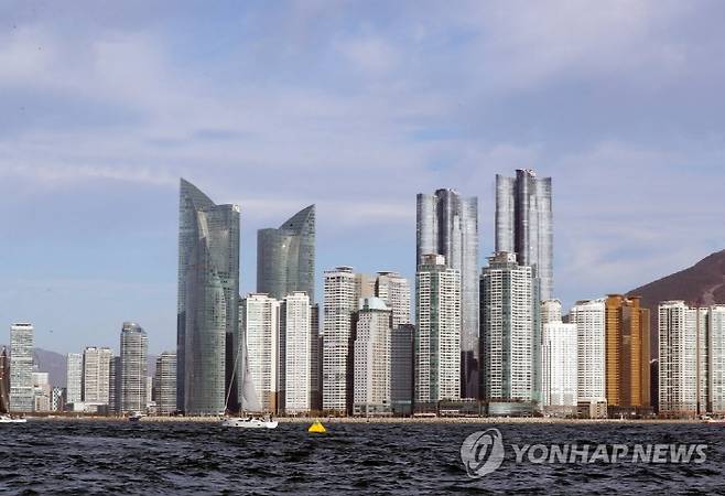 부산의 부촌 중 한 곳인 해운대 마린시티 전경 [사진 = 연합뉴스]