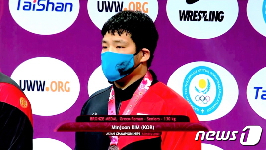 전주대학교 김민준 선수가 카자흐스탄에서 열리고 있는 아시아레슬링선수권대회에서 동메달을 확득했다.(전주대 제공)© 뉴스1