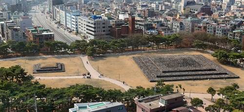 석촌동 적석총들 [사진/조보희 기자]