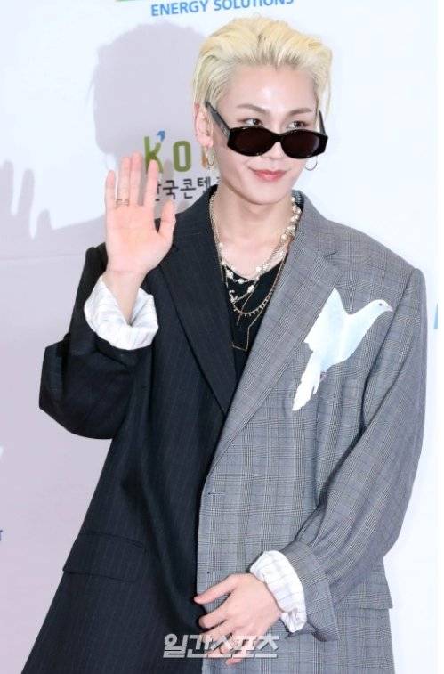 정일훈