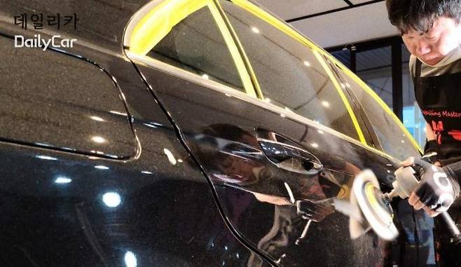 김영선 씨 (자동차 광택) </figcation>