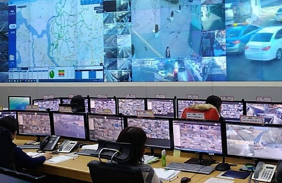 CCTV 통합관제센터. / 사진제공=파주시