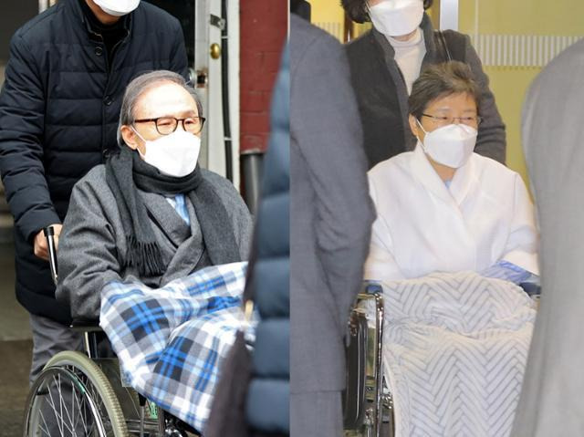 이명박(왼쪽) 전 대통령과 박근혜 전 대통령. 연합뉴스, 고영권 기자