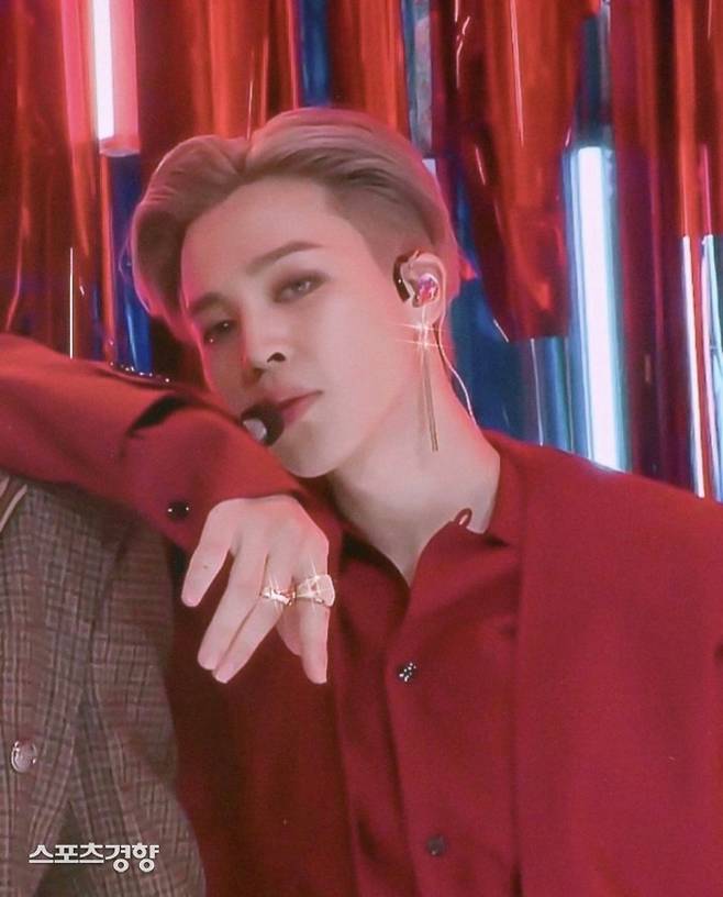 방탄소년단 지민이 아마존 뮤직 각종 기록을 석권하며 K팝 최고 솔로 아티스트로 발돋움했다. 아미 제공