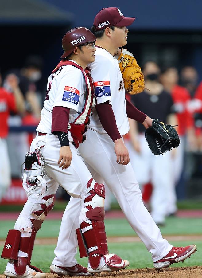 키움 조상우와 이지영 | 연합뉴스