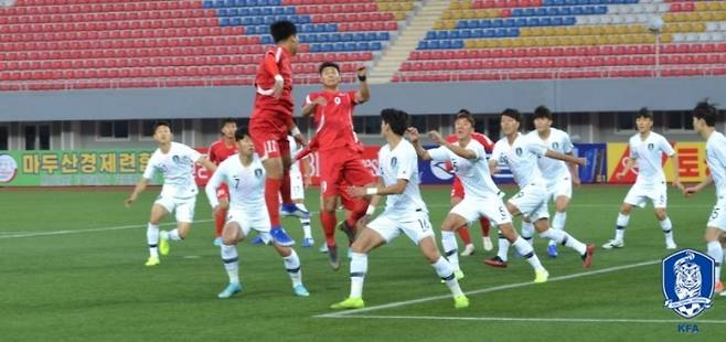 한국 남자축구대표팀은 15일 김알성경기장에서 2022 카타르월드컵 아시아지역 2차 예선 H조 3차전 북한과 맞대결했다. [사진=대한축구협회]