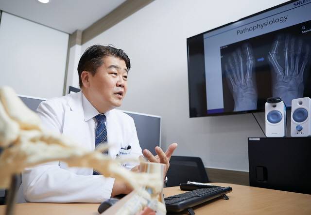 ▲서울대병원 정형외과 이동연 교수/사진=신지호 헬스조선 기자
