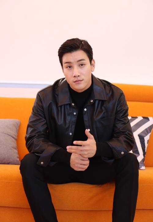 배우 이시강. 에이코닉 제공