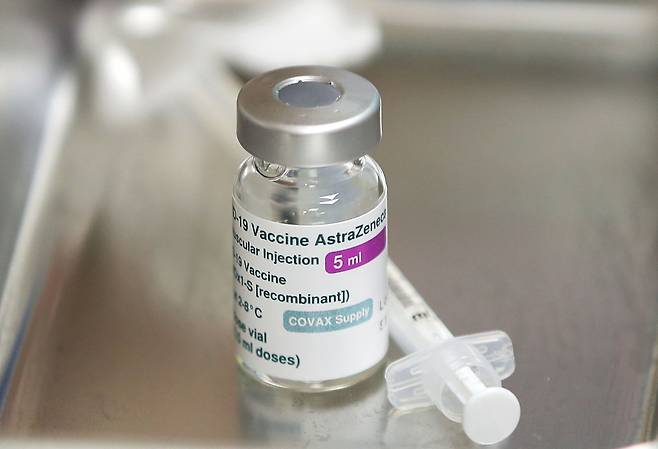 Photo shows a vial of AstraZeneca`s COVID-19 vaccine (Yonhap)