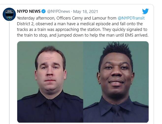 미국 현지시간으로 지난 16일 오후 2시경, 뉴욕의 한 지하철 선로에 남성이 떨어지자 현지 경찰 2명(아래)이 위험을 무릎쓰고 남성을 구조했다.