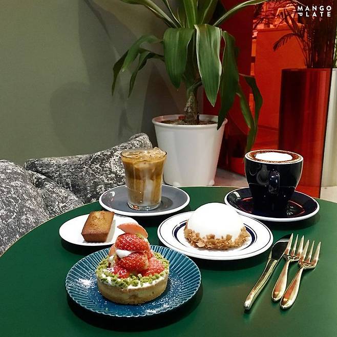 출처: Instagram @22_yeoni