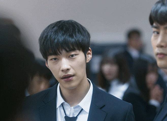 출처: OCN<구해줘>