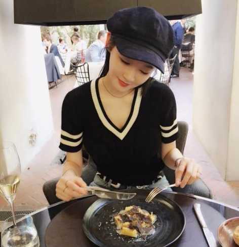 출처: 강민경 인스타그램