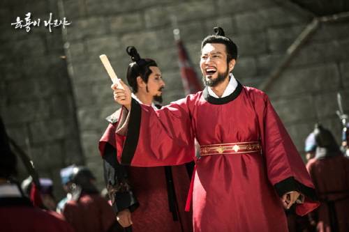 출처: SBS 드라마 [육룡이 나르샤]의 한 장면 ©SBS
