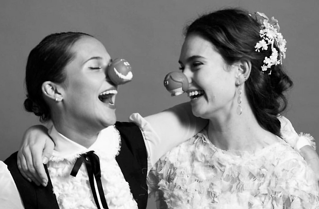 출처: 영화 ‘One Red Nose Day and a Wedding’