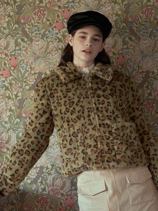 출처: W컨셉 마가린 핑거스 레오퍼드 에코 퍼