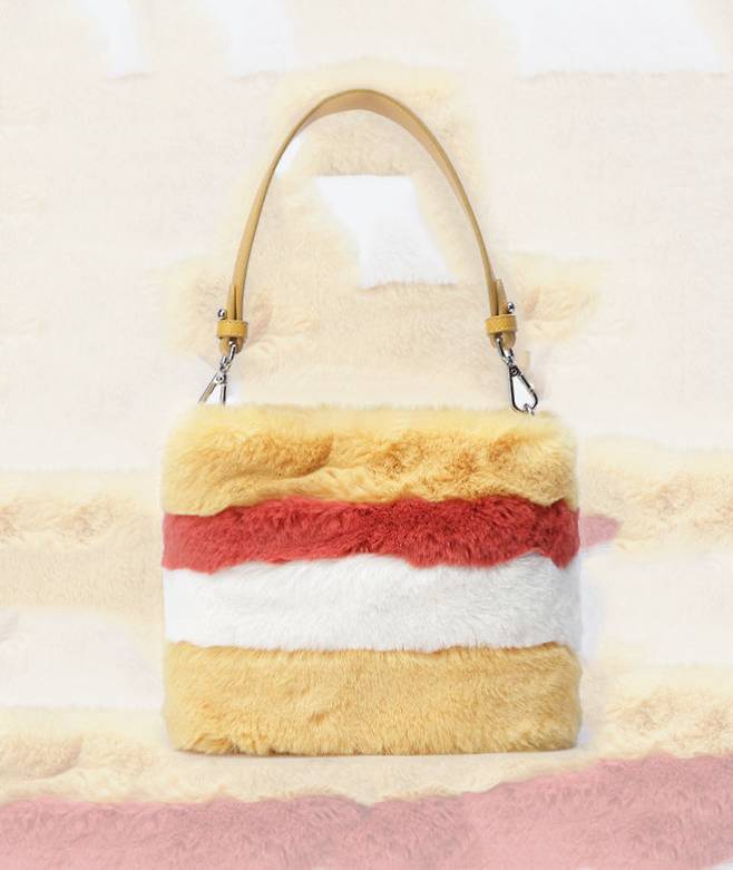 출처: 폼더스토어 HEURUEH 컬러 블록 미니 버킷 백1