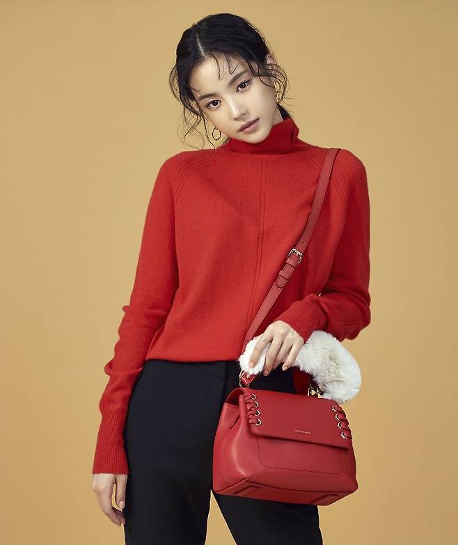 출처: 사만사타바사