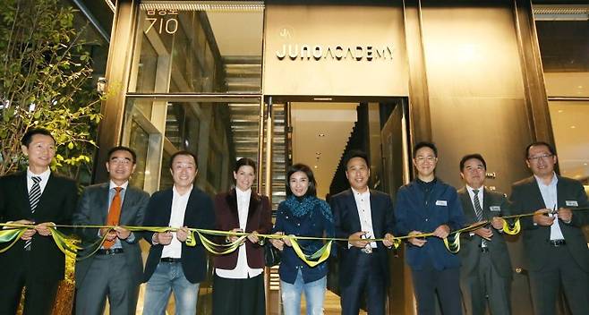 출처: 준오헤어 페이스북