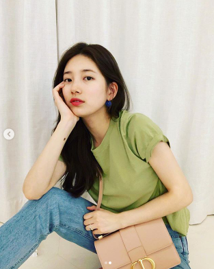 출처: 수지 인스타그램